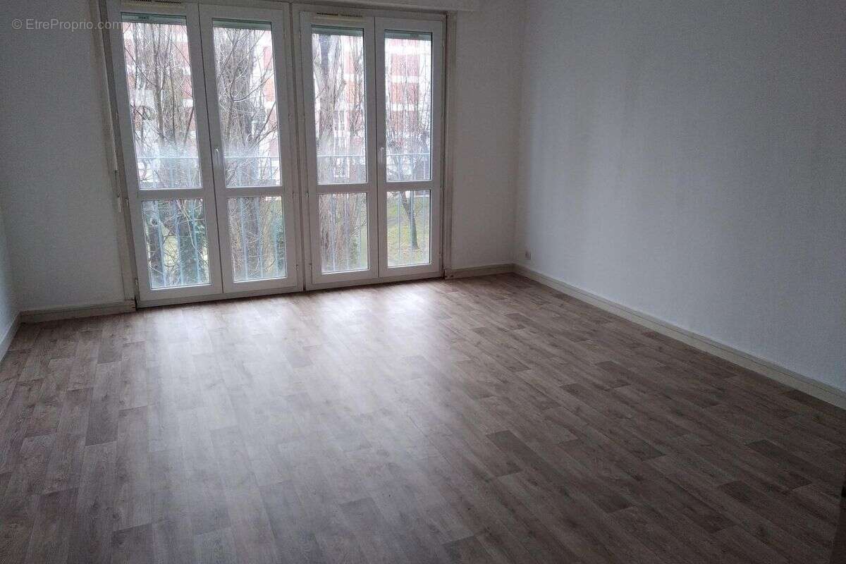 Appartement à SAINT-ANDRE-LES-VERGERS