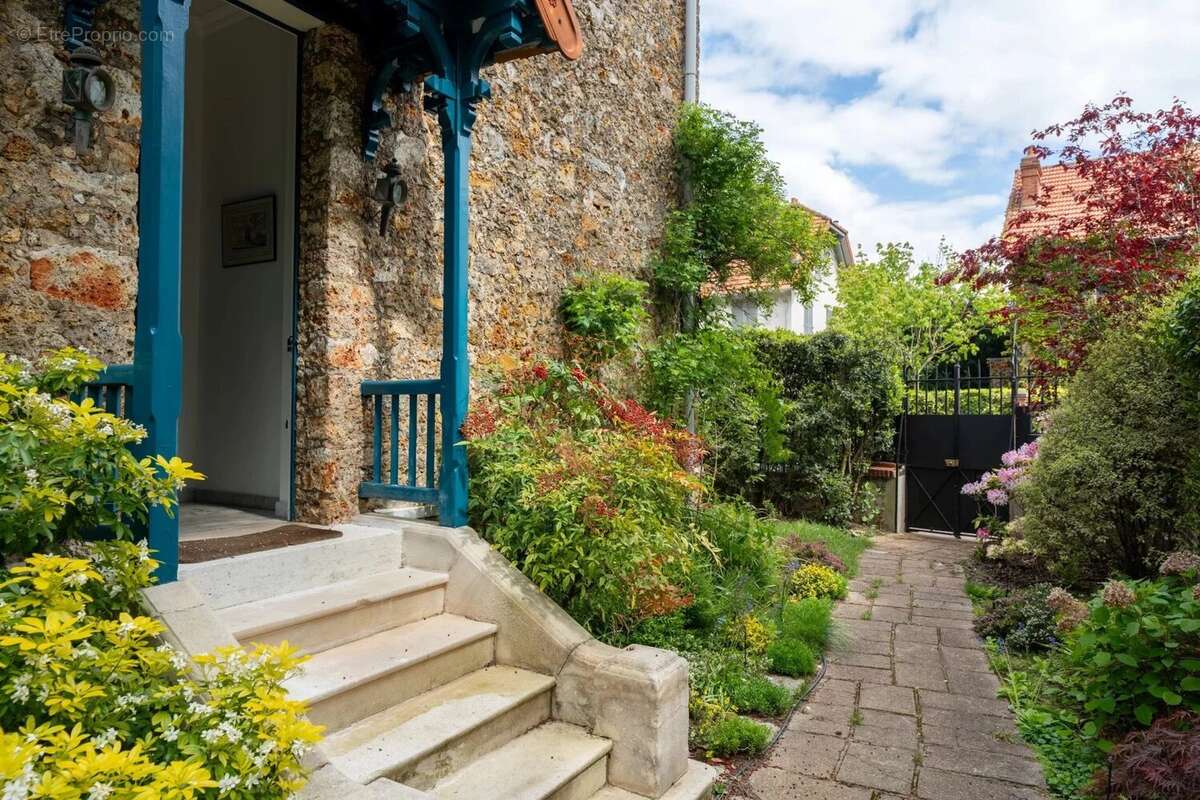 Appartement à SCEAUX