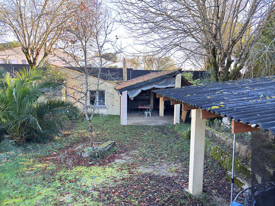 Maison à SAINT-ROMAIN-DE-BENET