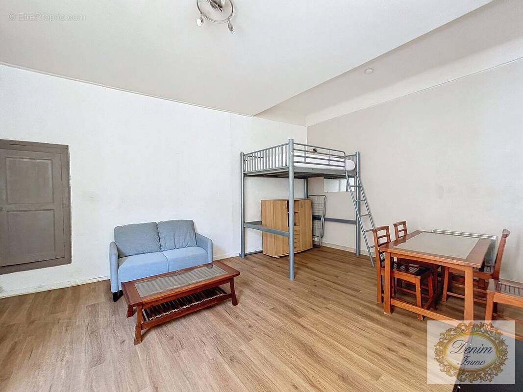 Appartement à NIMES