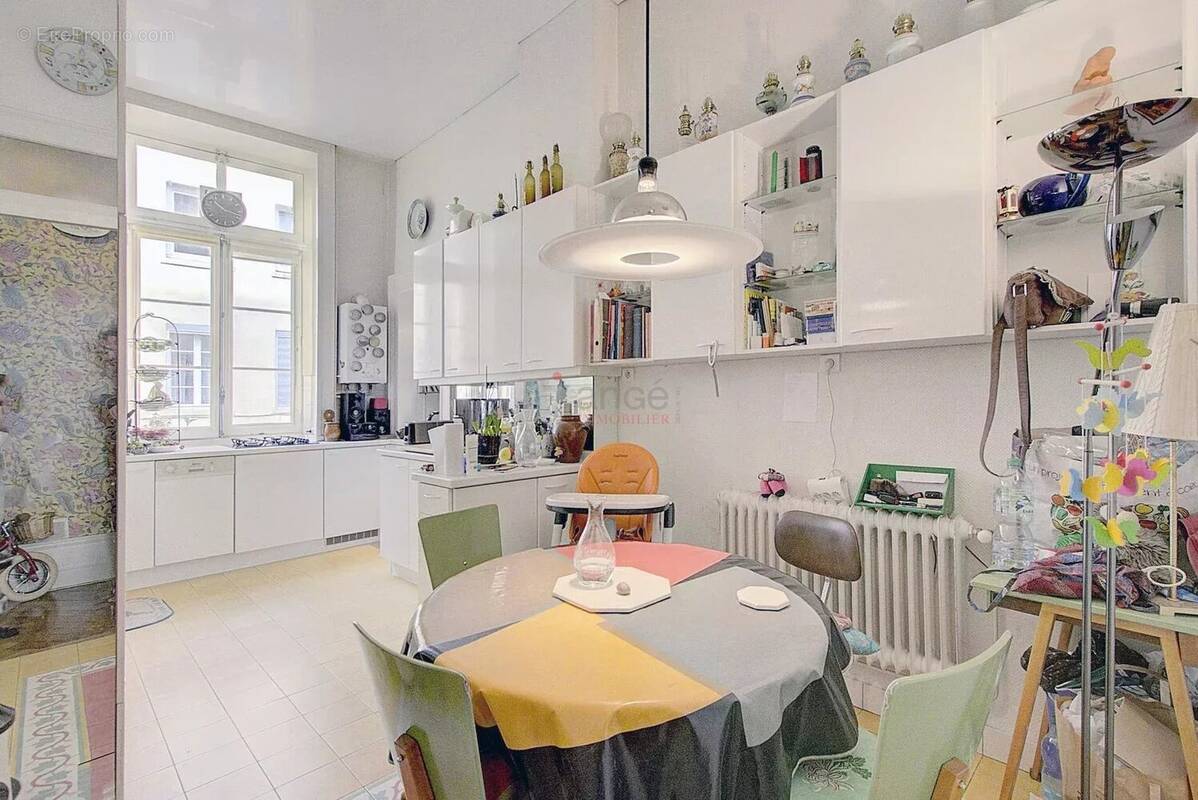 Appartement à LYON-6E