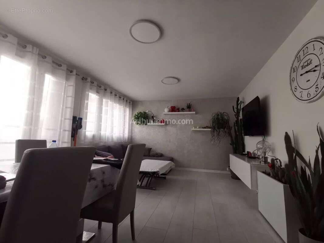 Appartement à NEUILLY-SUR-MARNE