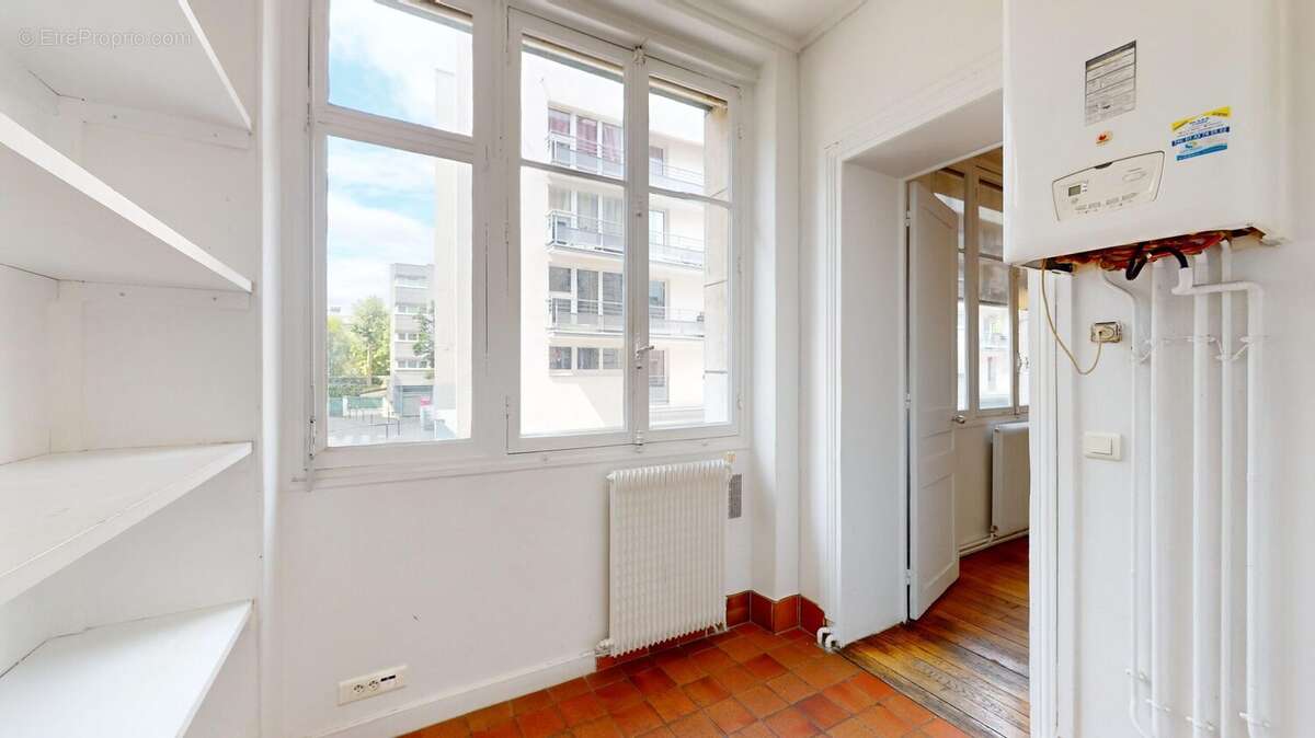 Appartement à PARIS-10E