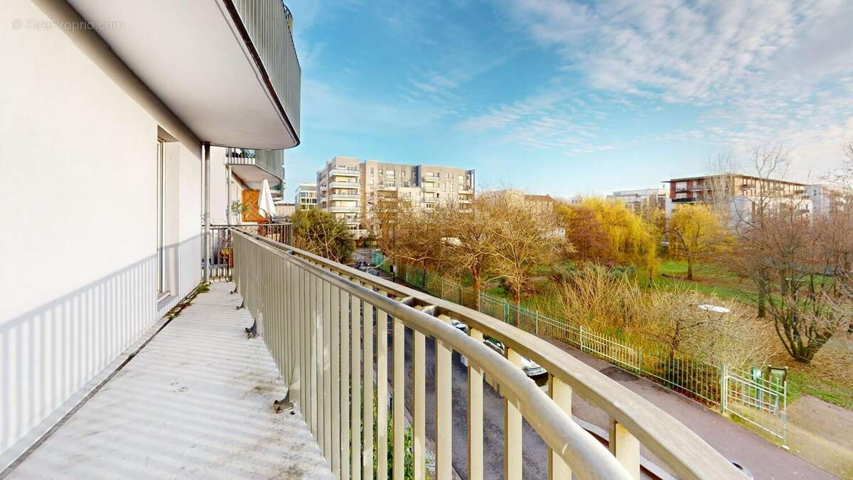 Appartement à SAINT-DENIS