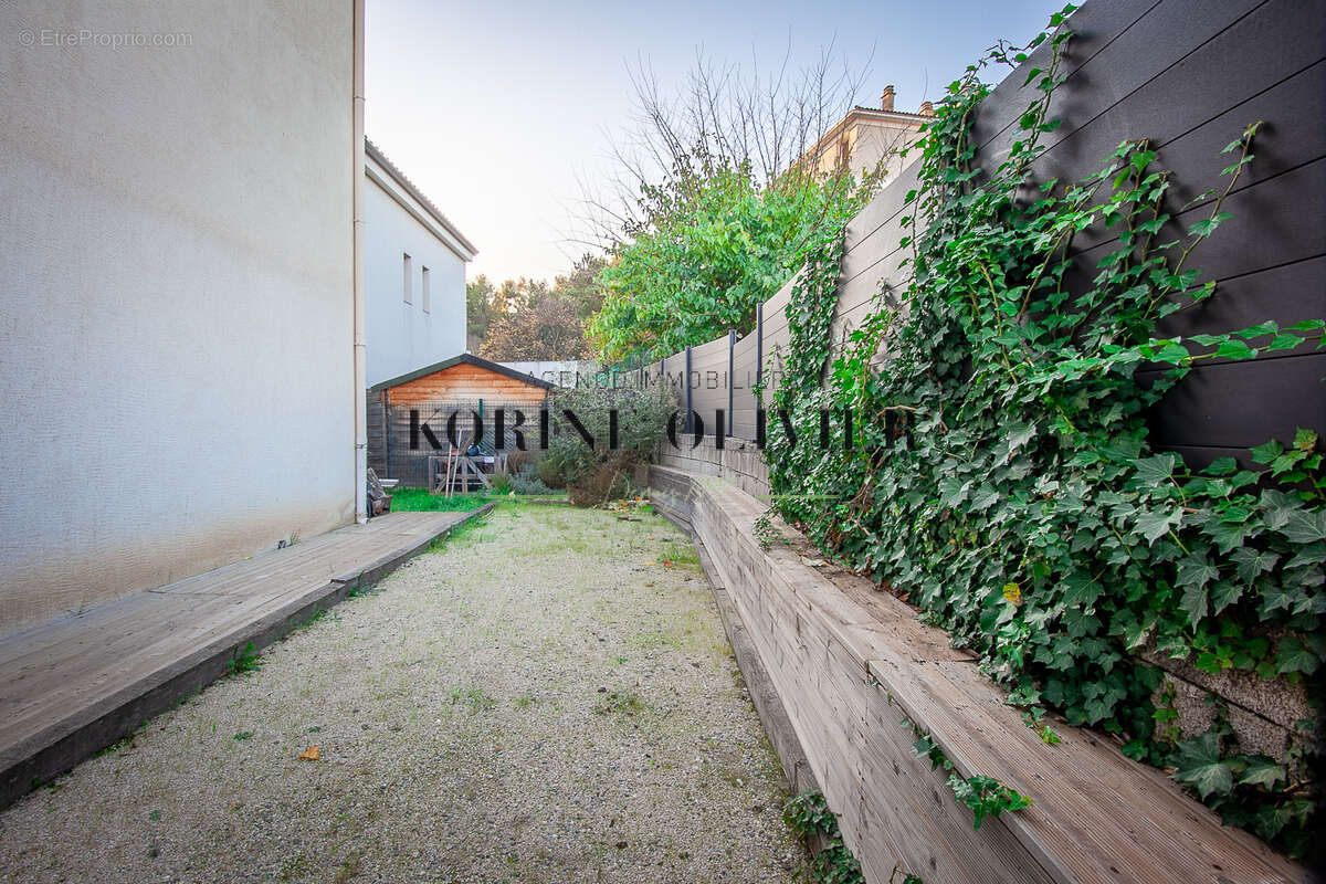 Appartement à AIX-EN-PROVENCE