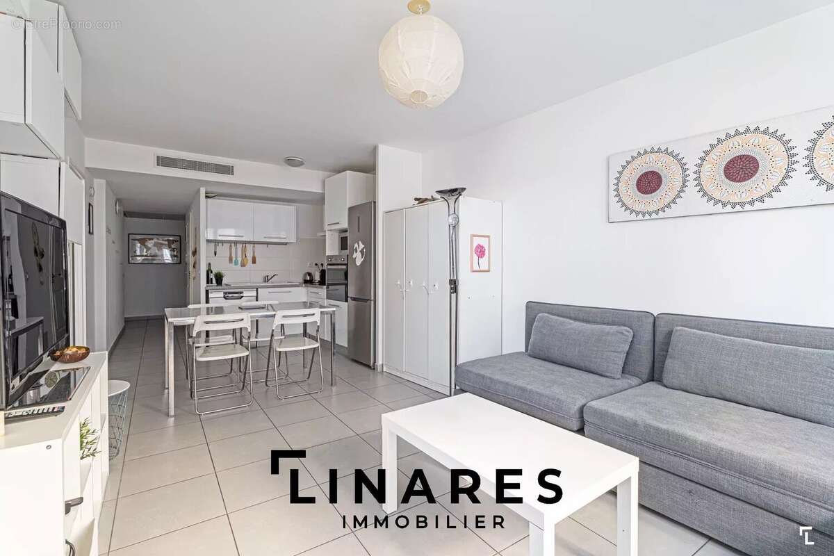 Appartement à MARSEILLE-8E