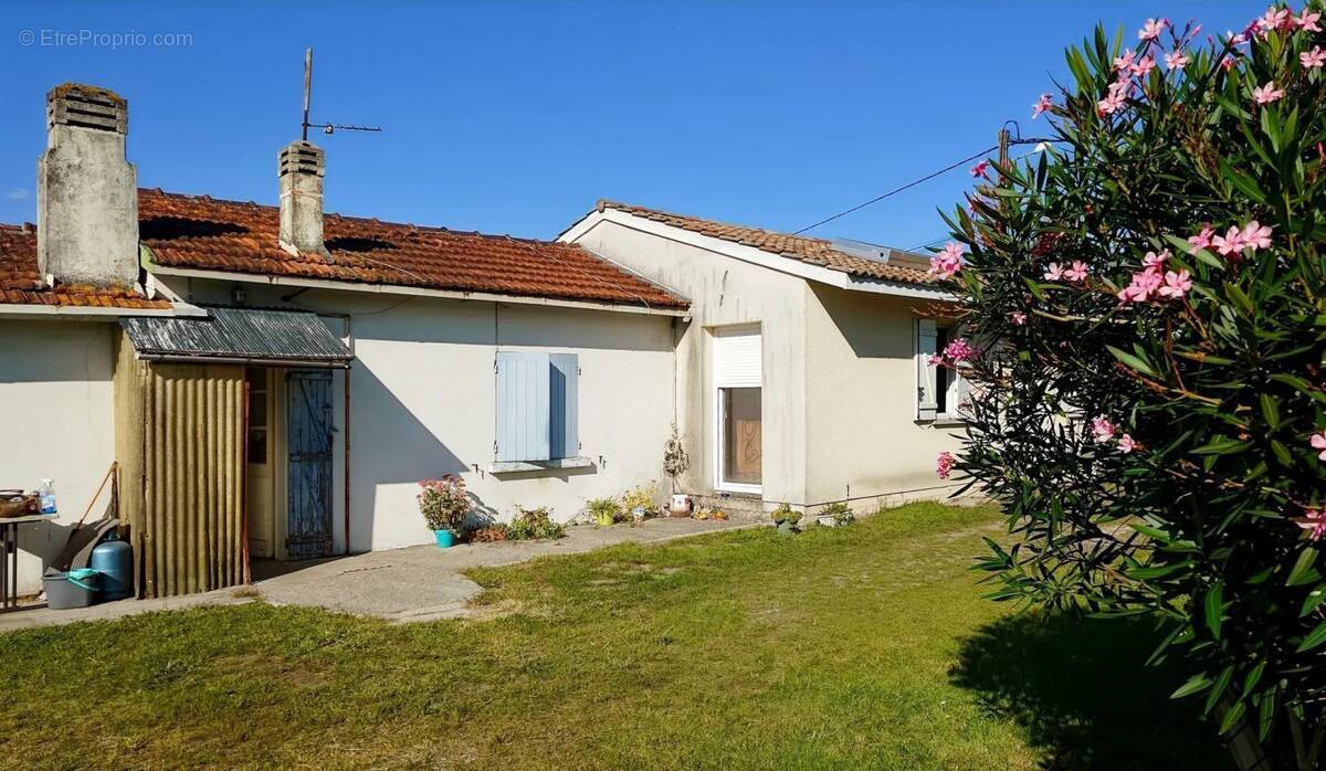 Maison à MARGAUX