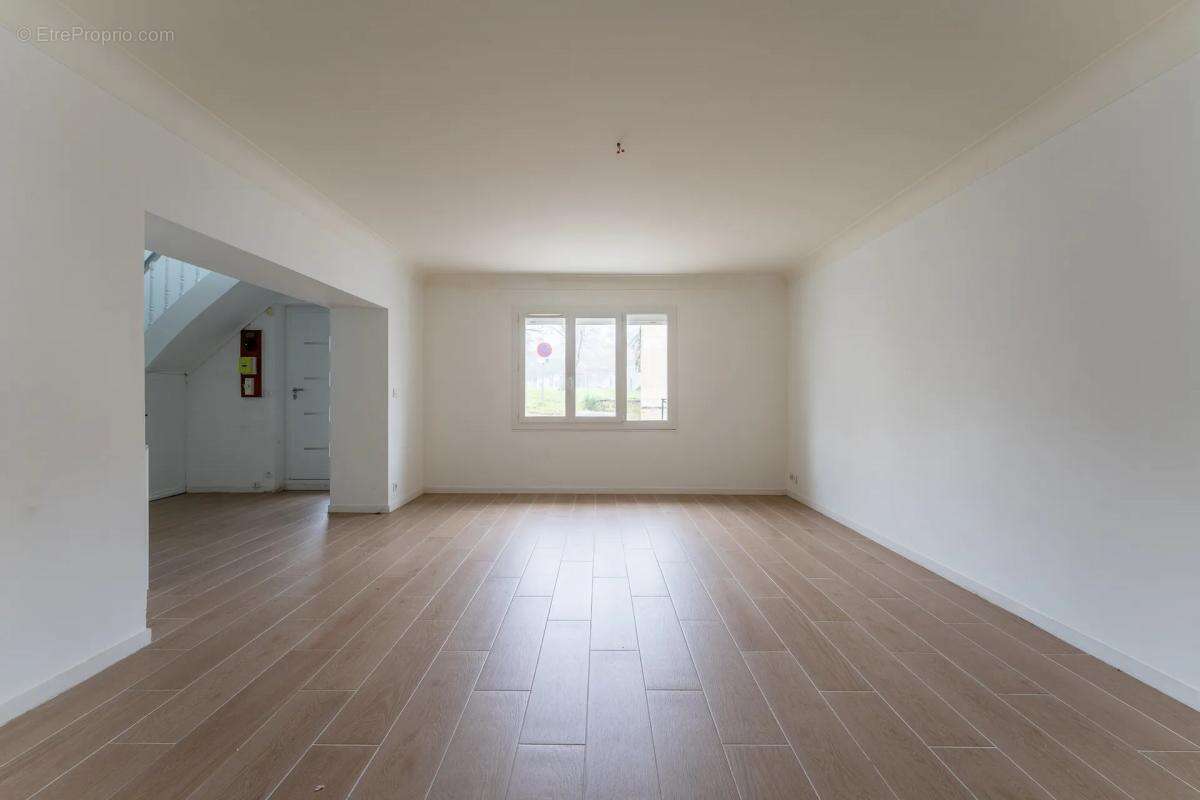 Appartement à CARIGNAN-DE-BORDEAUX