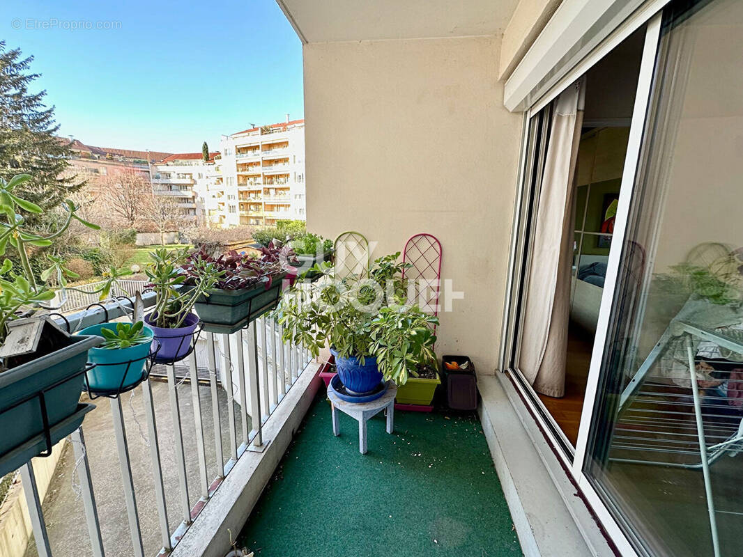 Appartement à LYON-4E