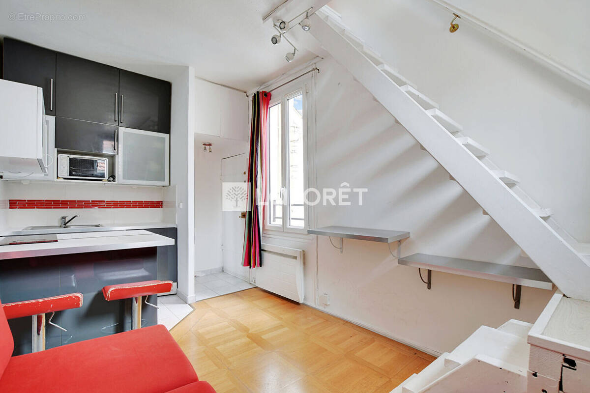 Appartement à PARIS-11E