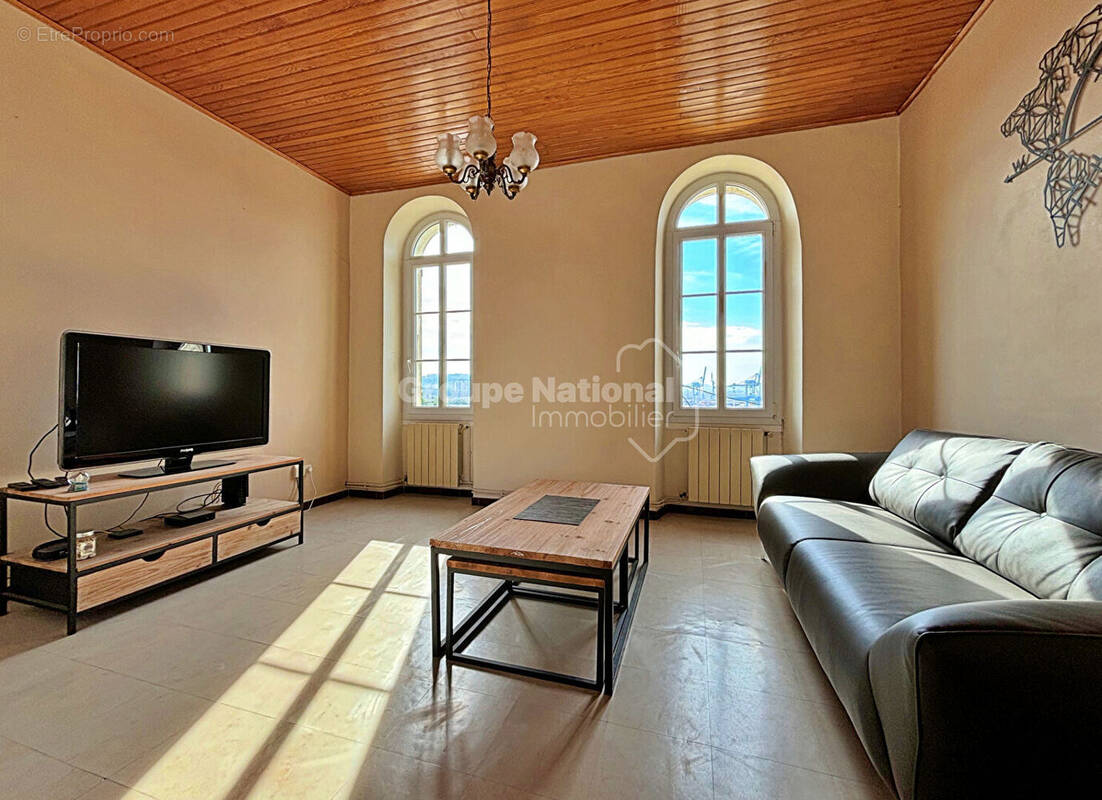 Appartement à MARSEILLE-16E