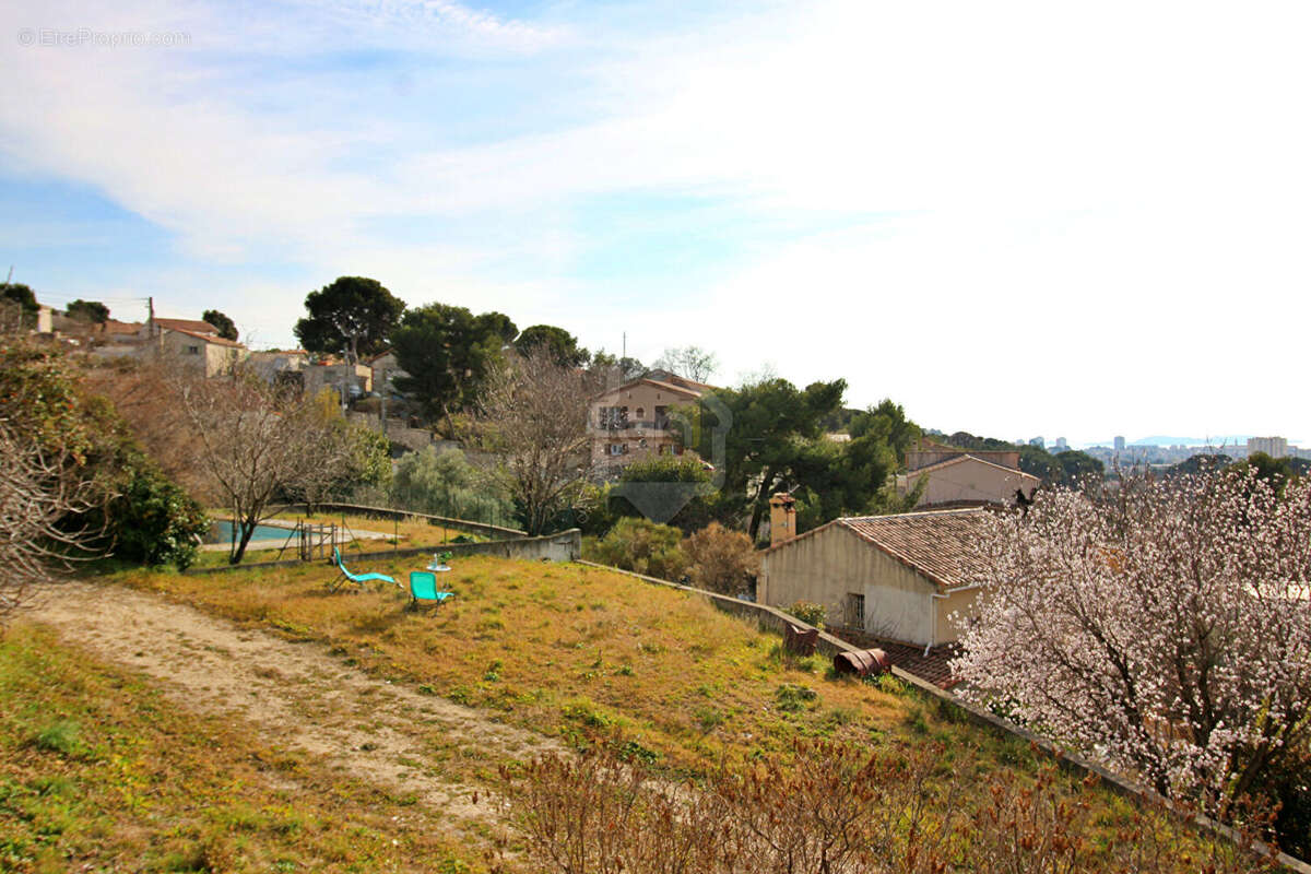 Maison à MARSEILLE-15E