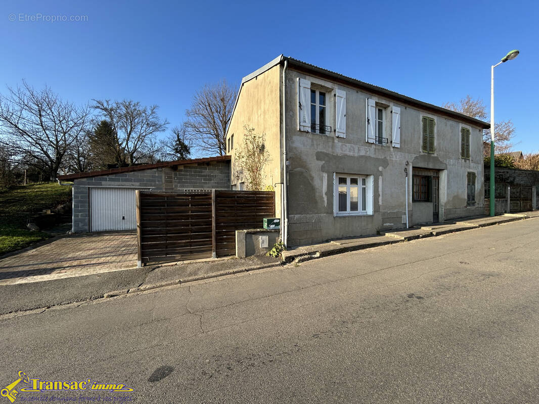 Maison à LIMONS