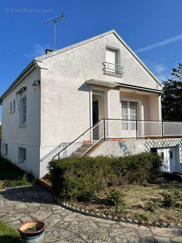 Maison à CHATEAUNEUF-SUR-LOIRE