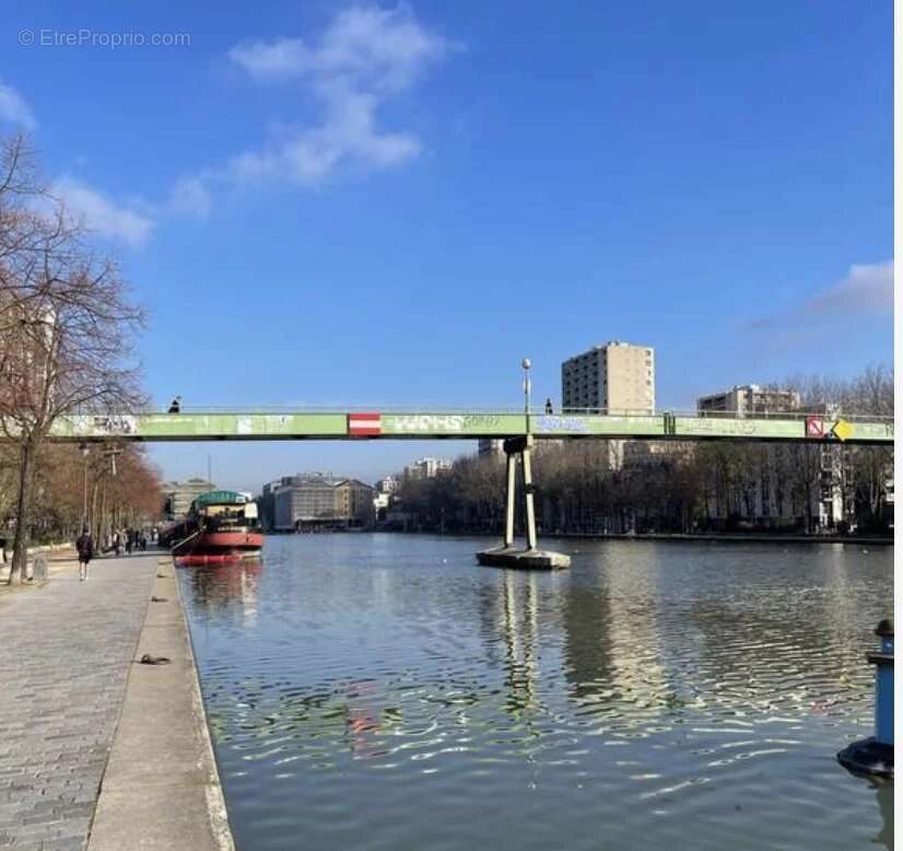 Appartement à PARIS-19E