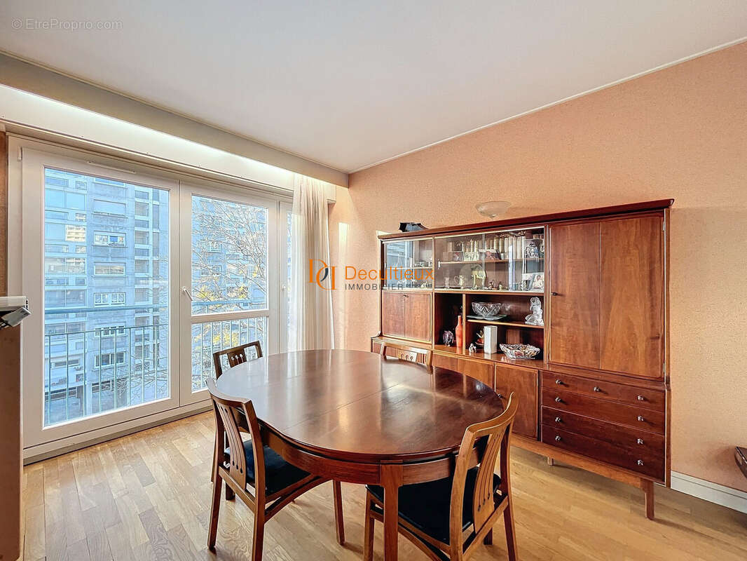 Appartement à VILLEURBANNE