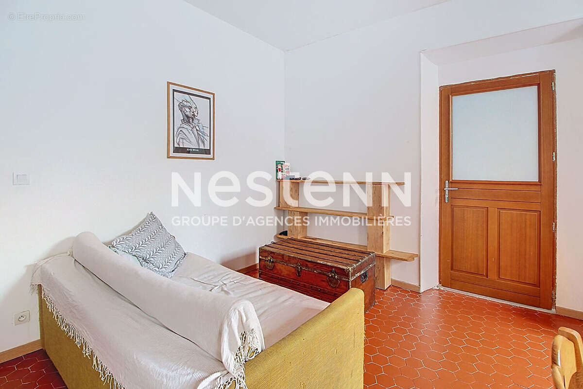 Appartement à SALERNES