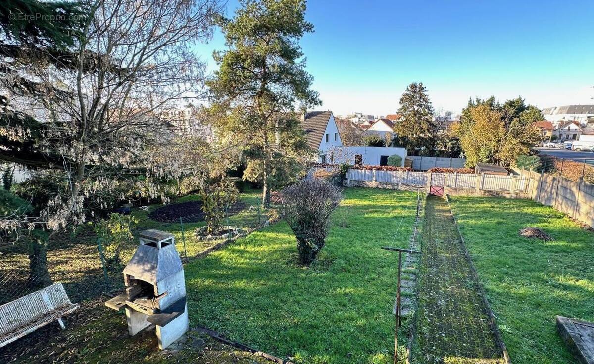 Maison à ROSNY-SOUS-BOIS