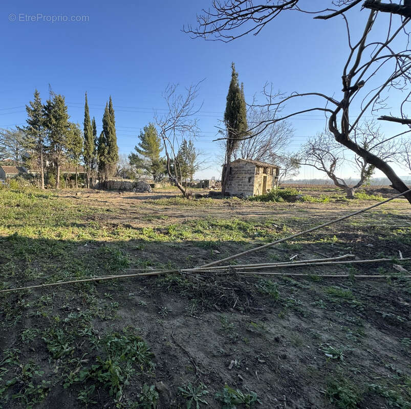 Terrain à SAINT-PAUL-LES-FONTS