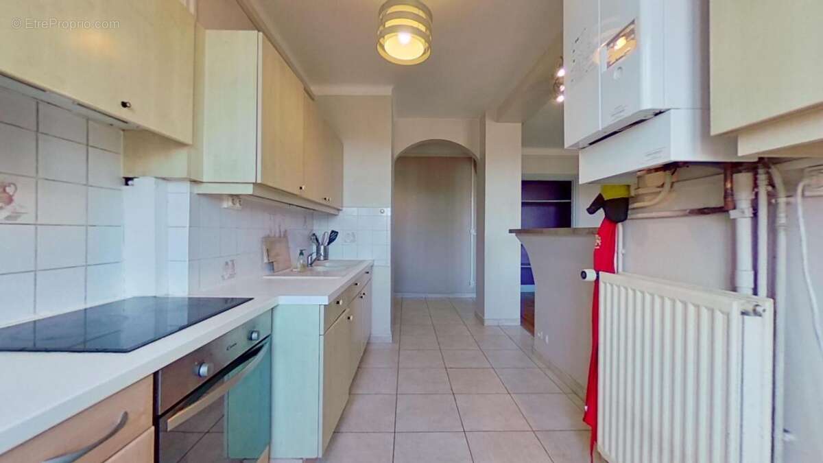 Appartement à LYON-9E