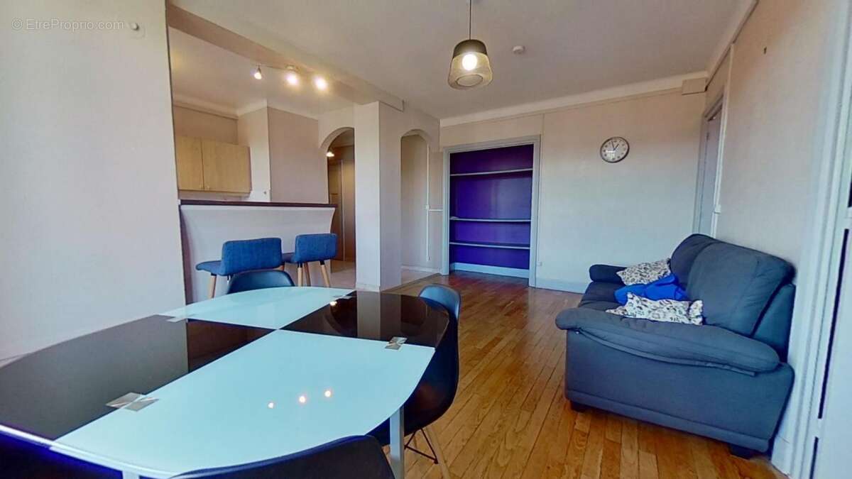 Appartement à LYON-9E