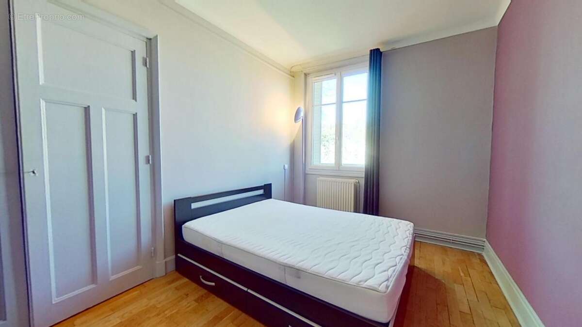 Appartement à LYON-9E