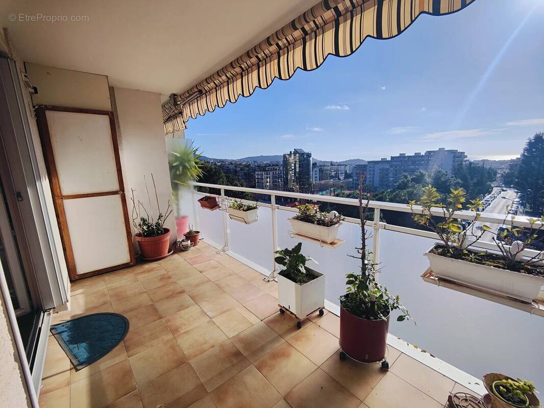 Appartement à NICE