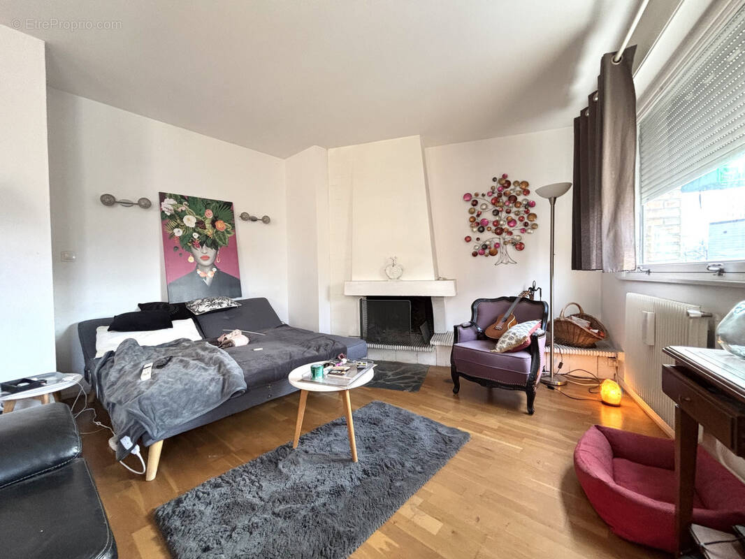 Appartement à MONS-EN-BAROEUL