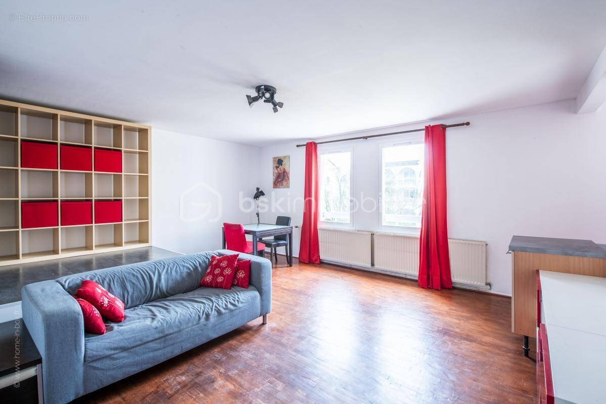 Appartement à TORCY