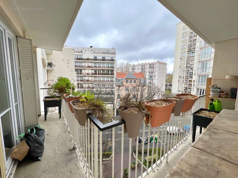 Appartement à PARIS-20E