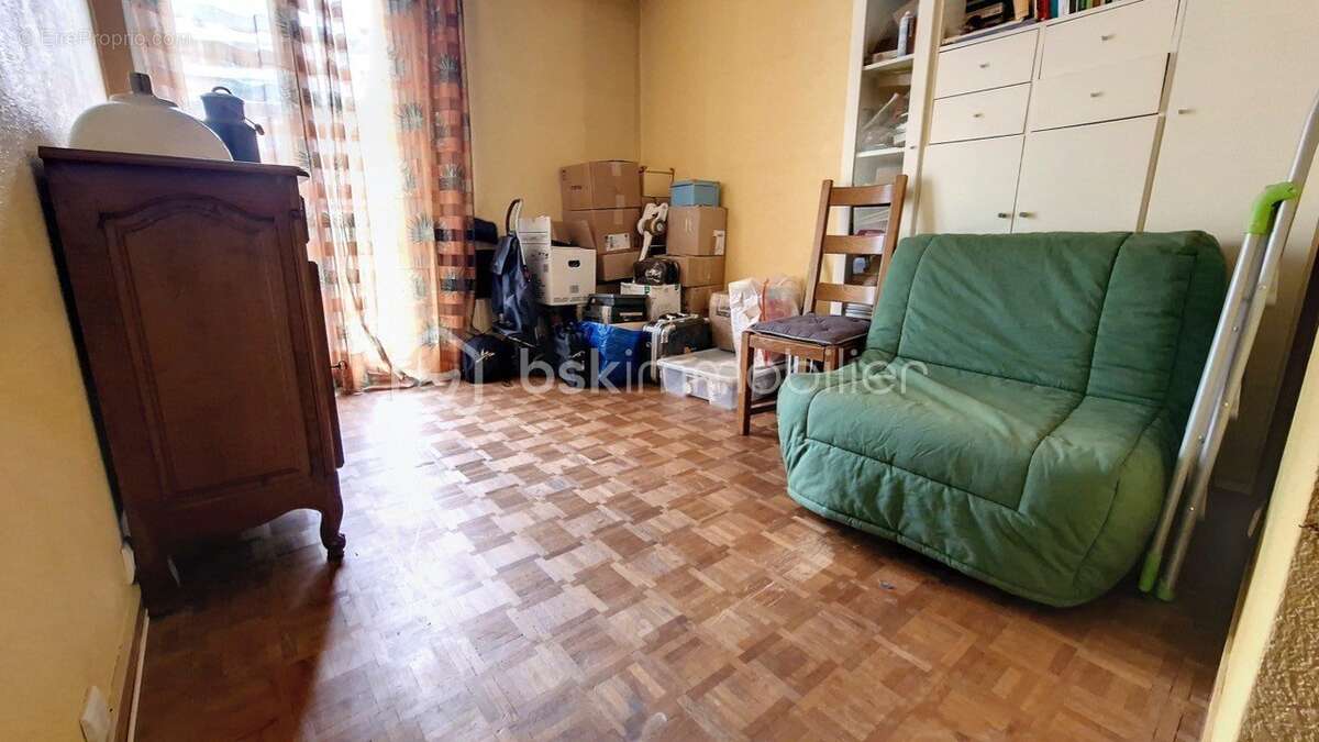 Appartement à PARIS-20E