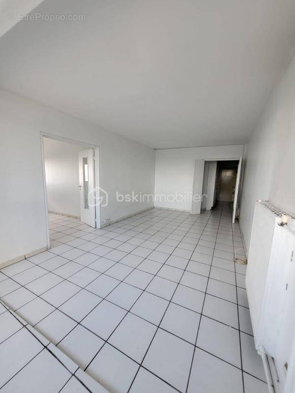 Appartement à COLOMBES