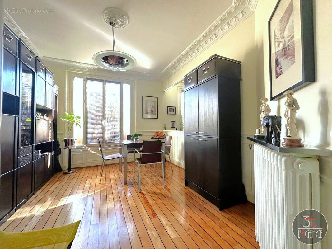 Appartement à MONTREUIL