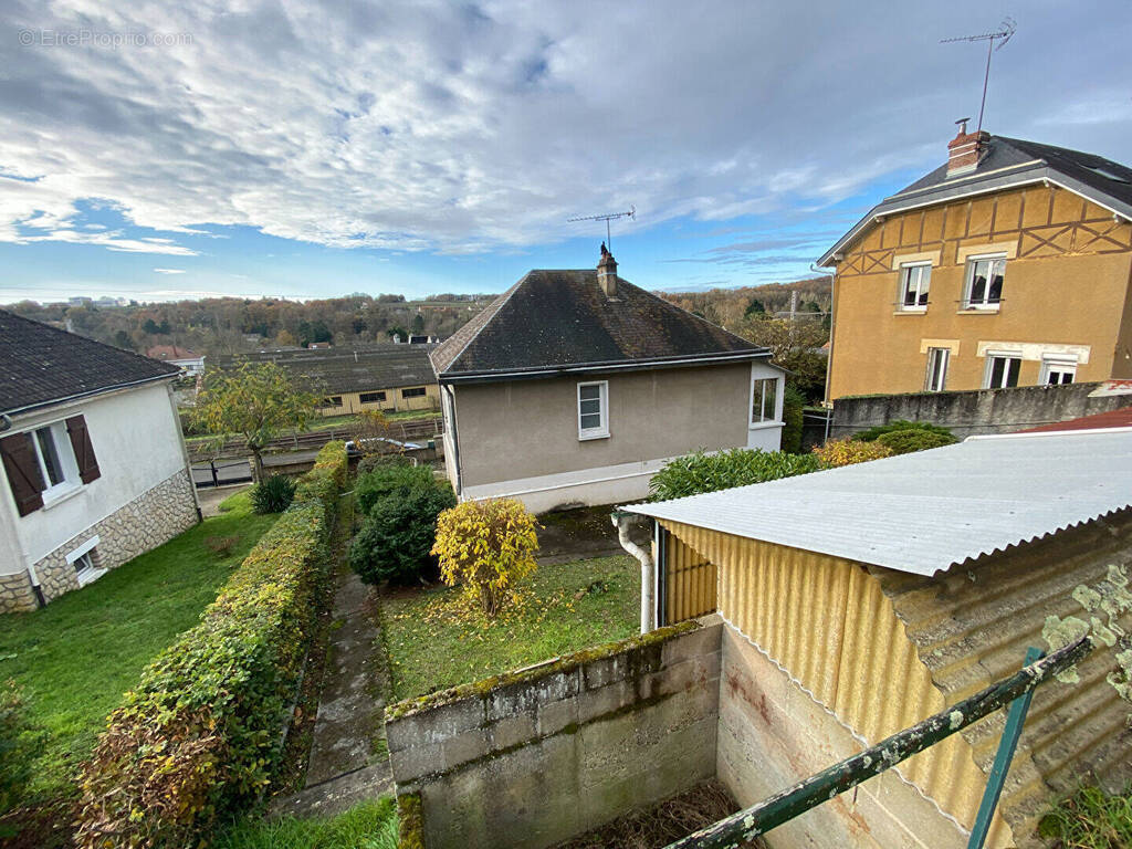 Maison à SAINT-MARCEL