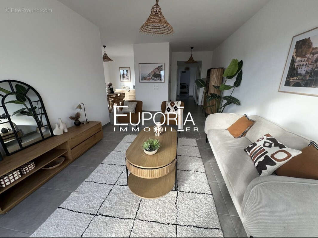 Appartement à LYON-8E