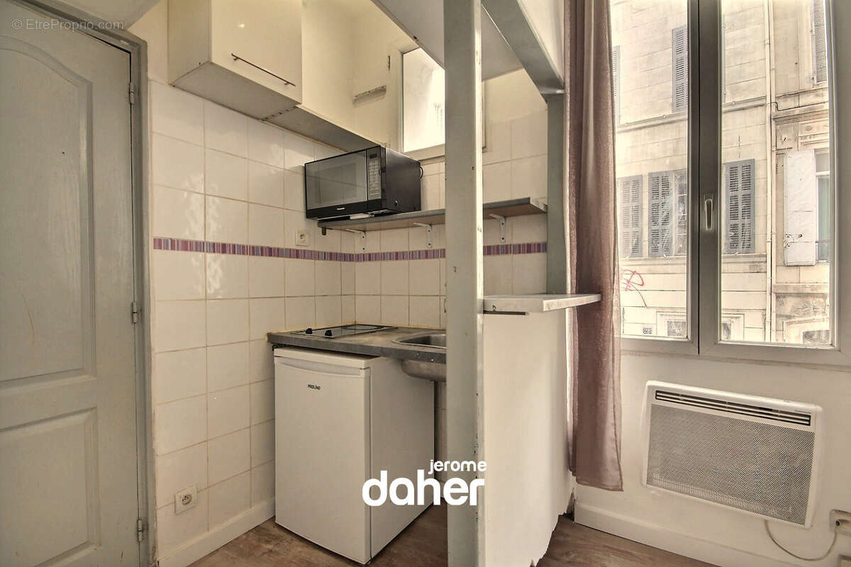 Appartement à MARSEILLE-1E