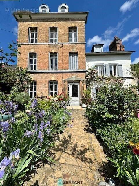 Maison à ELBEUF