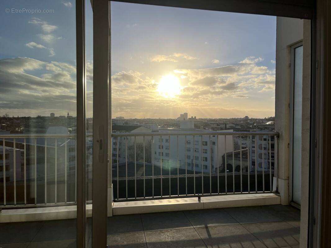 Appartement à BORDEAUX