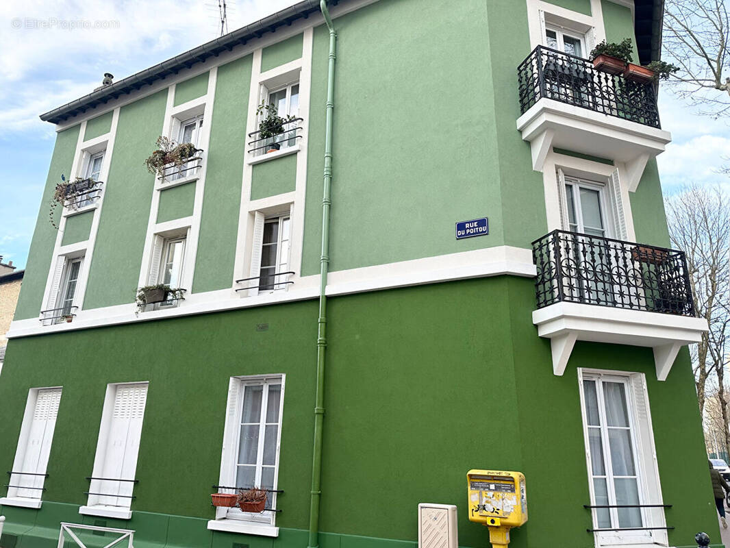 Appartement à MONTROUGE