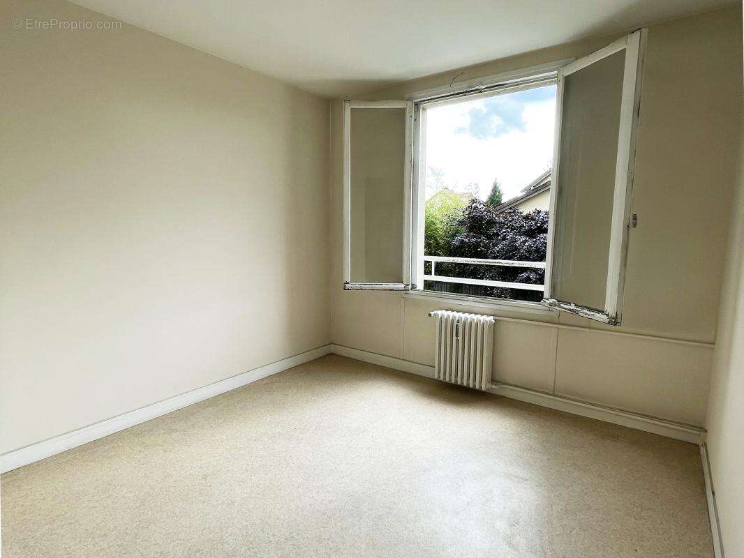 Appartement à CHAMPIGNY-SUR-MARNE