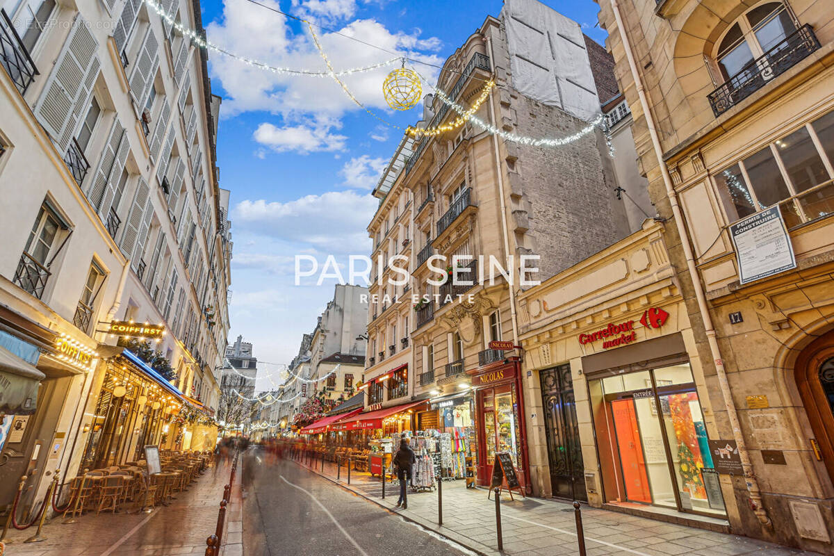 Appartement à PARIS-6E