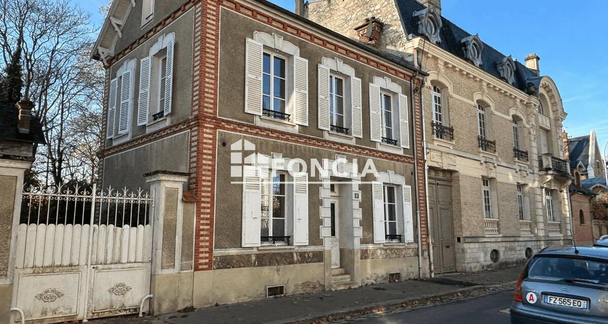 Maison à FONTAINEBLEAU