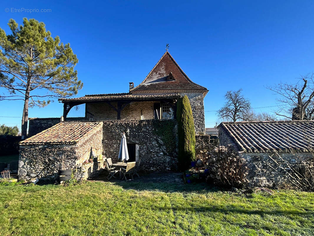 Maison à MONPAZIER