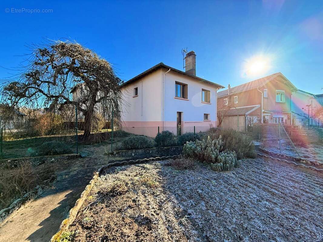 Maison à GOLBEY