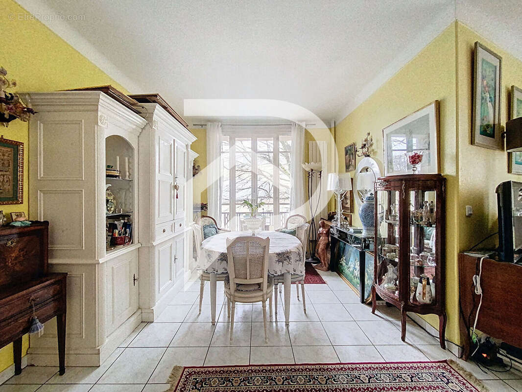 Appartement à SAINT-GERMAIN-EN-LAYE