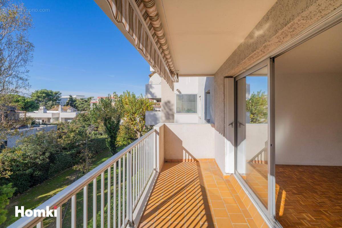 Appartement à MARSEILLE-8E