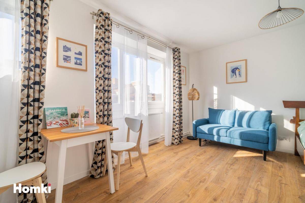 Appartement à MARSEILLE-7E