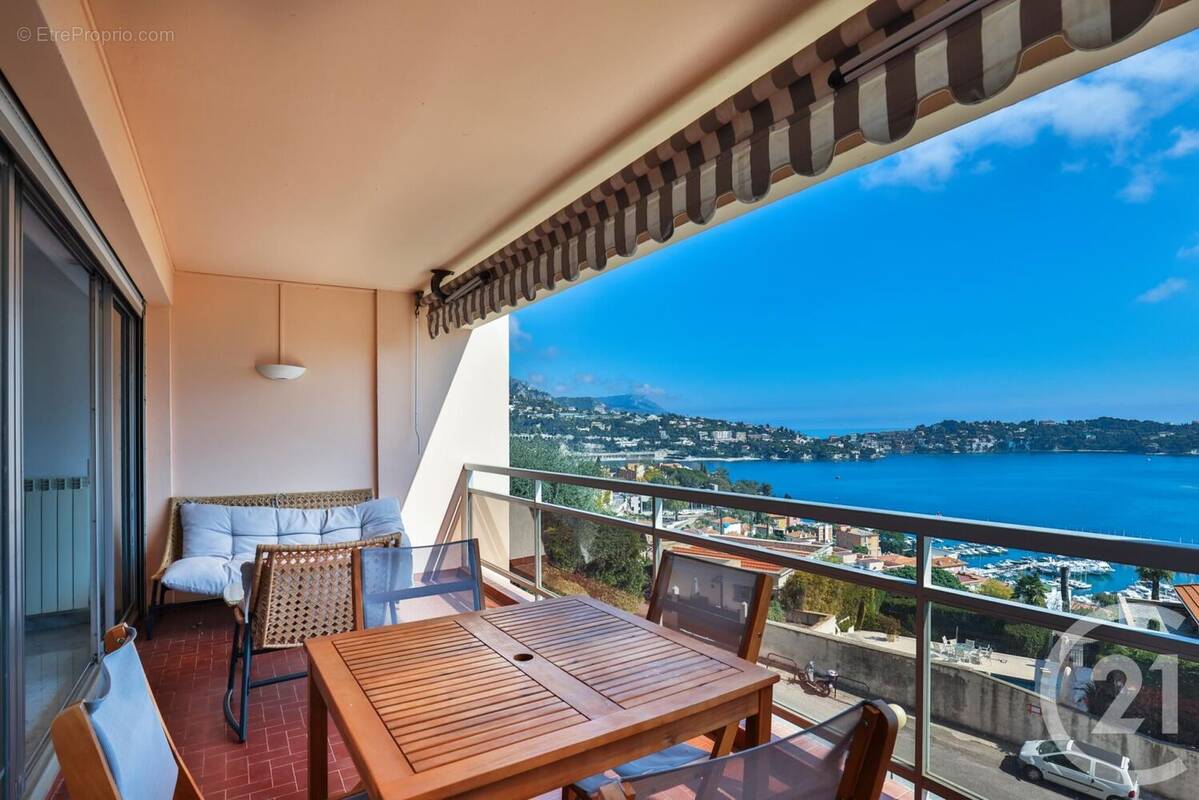 Appartement à VILLEFRANCHE-SUR-MER