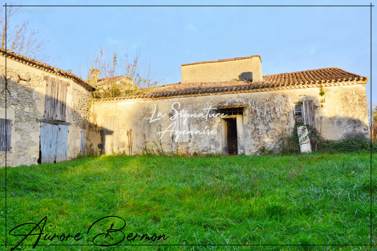 Maison à MONCRABEAU