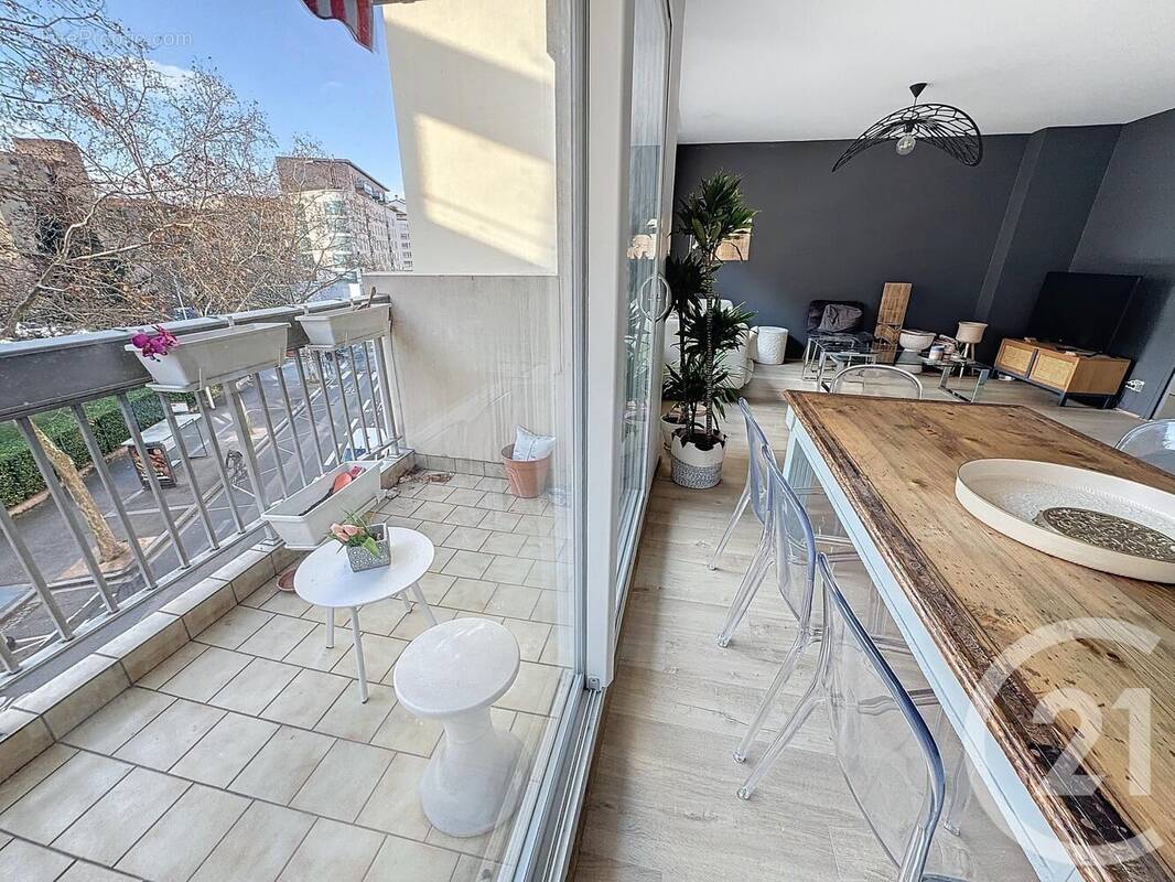 Appartement à LYON-7E